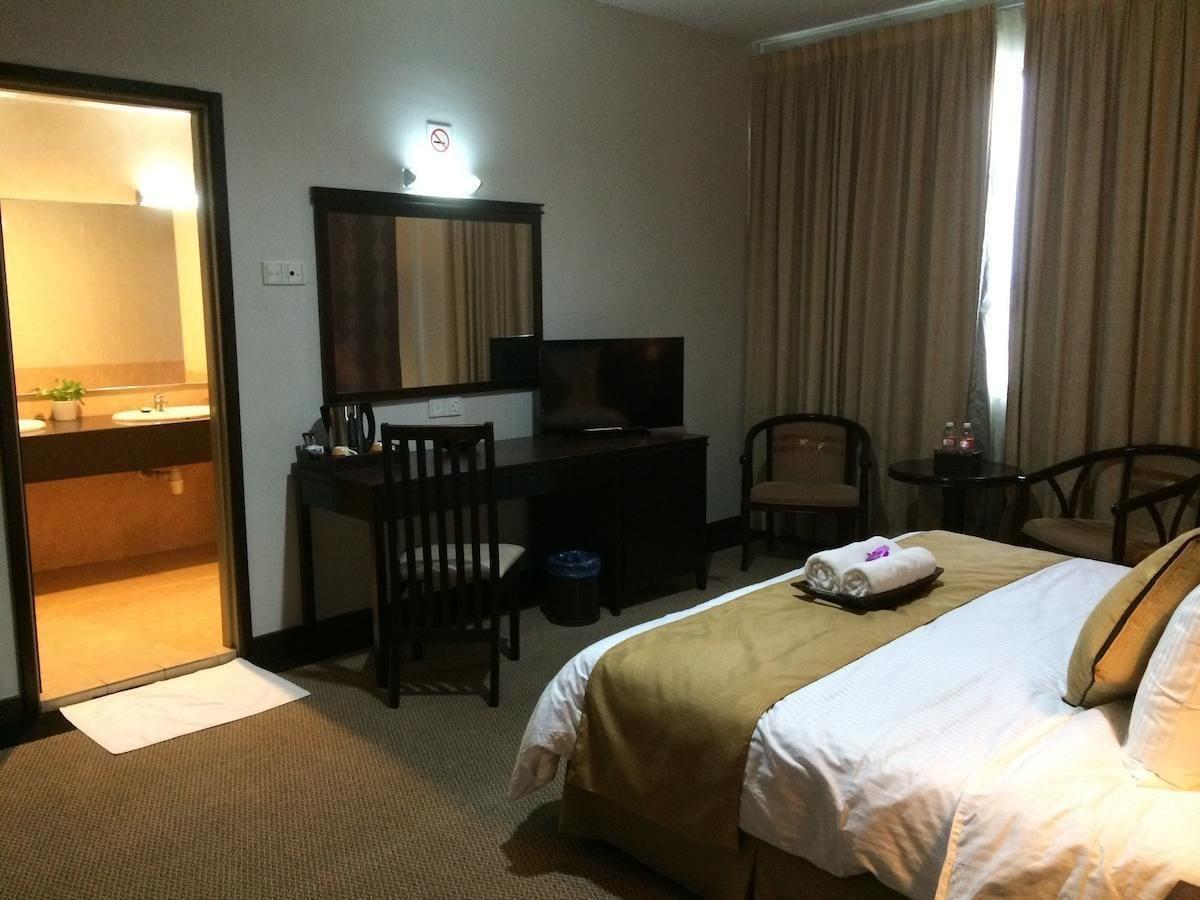 Carlton Hotel Shah Alam Dış mekan fotoğraf