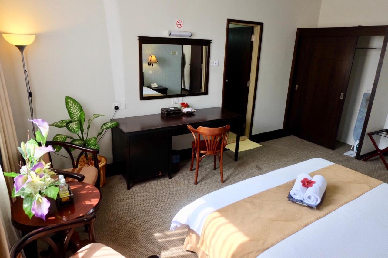 Carlton Hotel Shah Alam Dış mekan fotoğraf