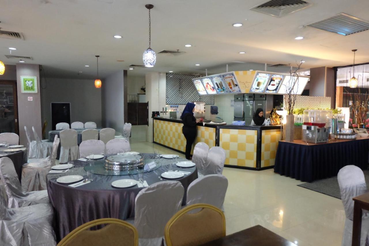 Carlton Hotel Shah Alam Dış mekan fotoğraf